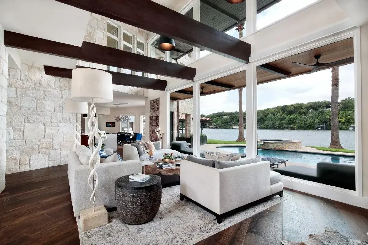Island Cove on Lake Austin — gallery image 1