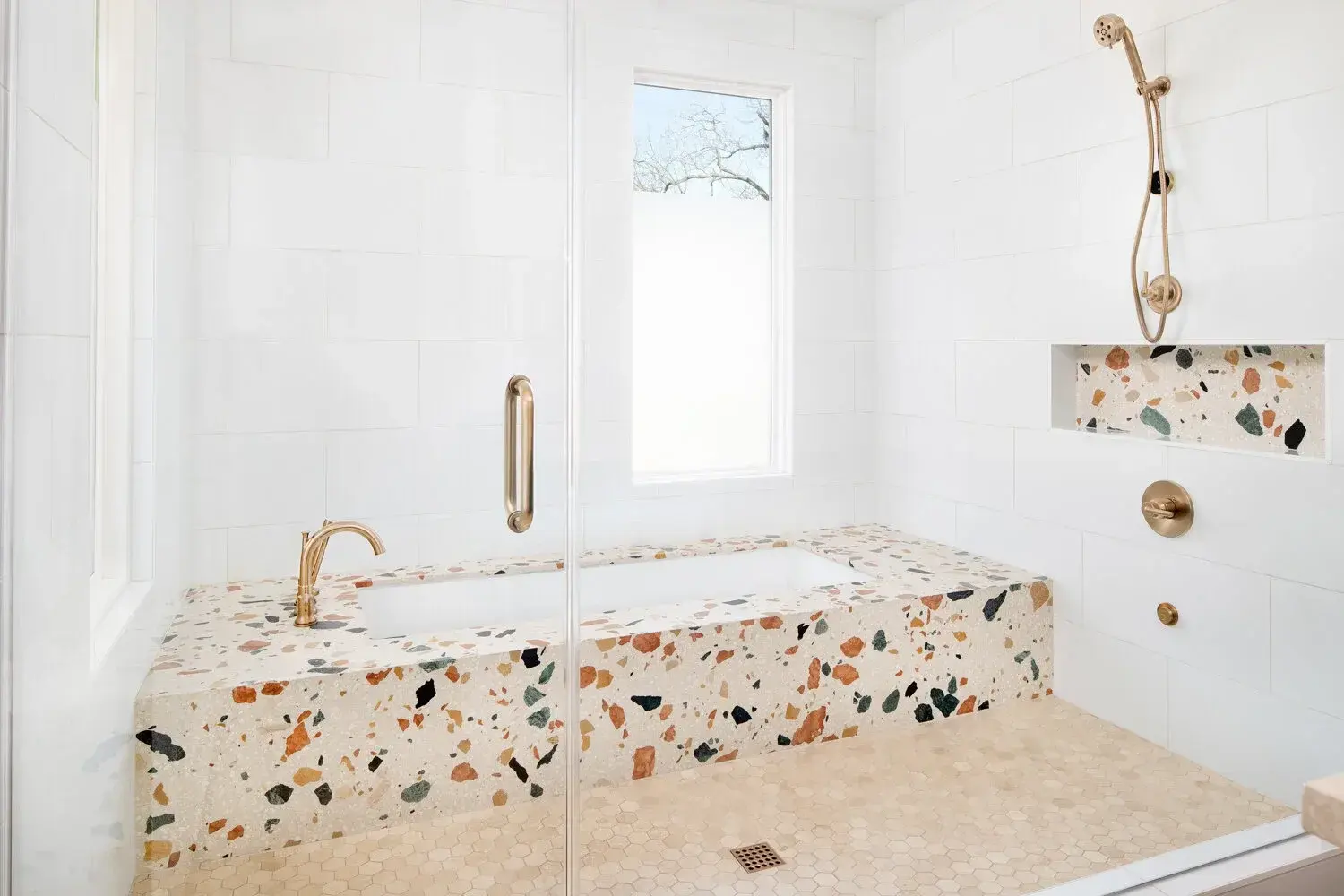 Newton Residence — gallery image 3
